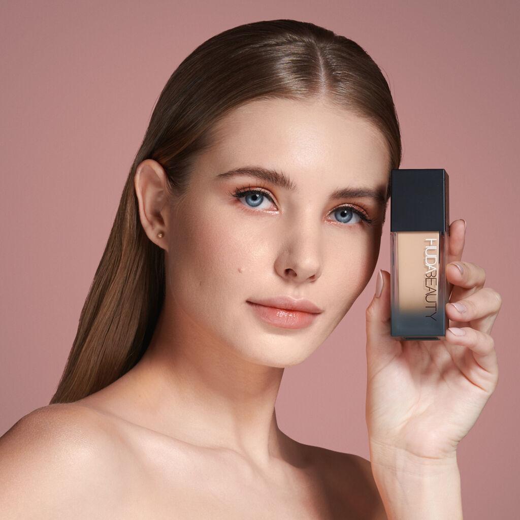 HUDA BEAUTY #FAUXFILTER LUMINOUS MATTE FOUNDATION - FULL COVERAGE, LONG-WEAR
