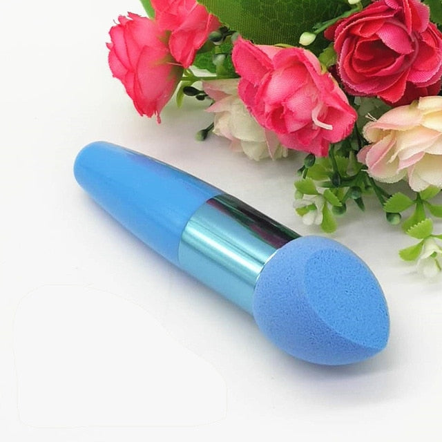 SAIANTTH Single Beveled Puff Makeup Brush for Blush, BB Cream & Liquid Foundation - Wet & Dry Use