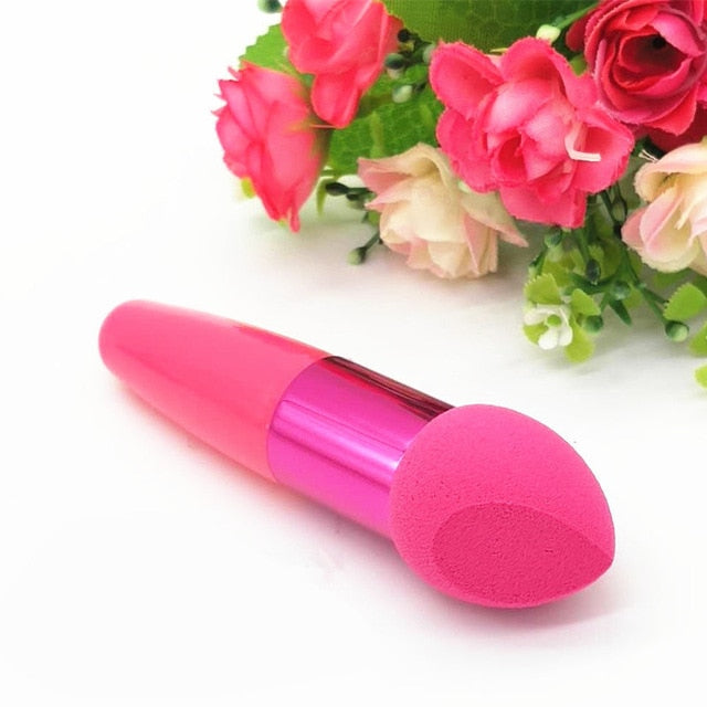 SAIANTTH Single Beveled Puff Makeup Brush for Blush, BB Cream & Liquid Foundation - Wet & Dry Use