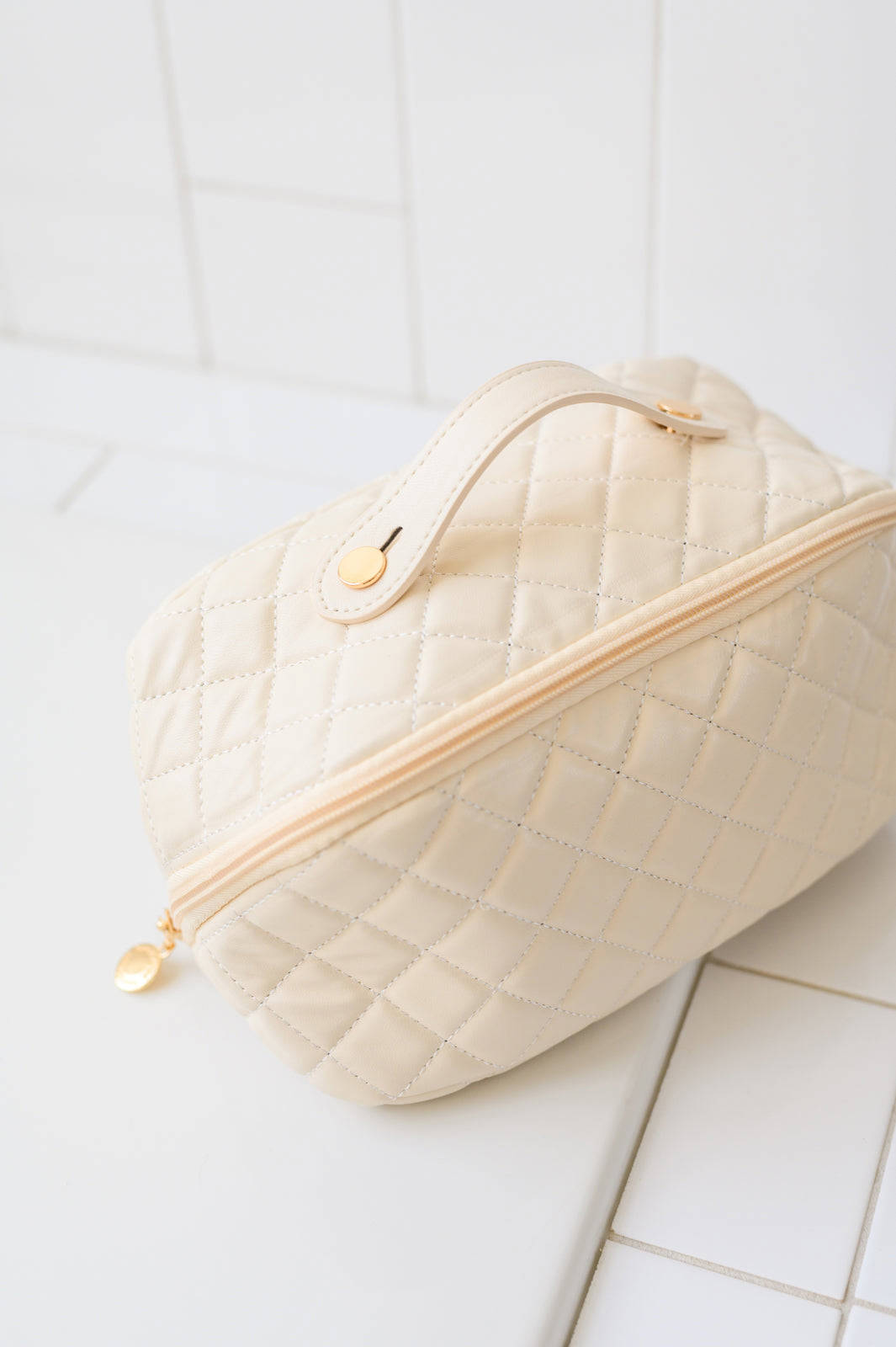 Large Capacity Quilted Makeup Bag in Cream - Waterproof & Stylish