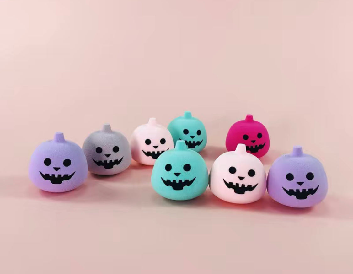 Premium Pumpkin Beauty Sponge for Flawless Makeup