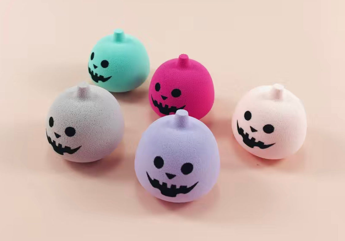 Premium Pumpkin Beauty Sponge for Flawless Makeup